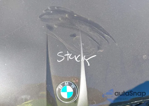 2025 BMW X3 30 xDrive z USA, uszkodzony, nr VIN 5UX53GP00S9114976